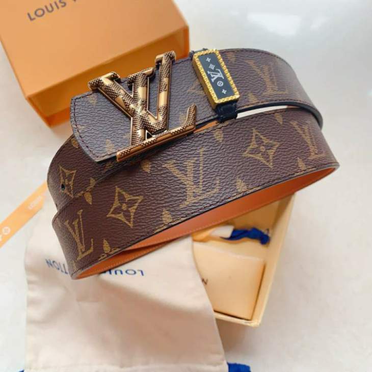 Picture of Louis Vuitton Belts _SKUfw234161711fw